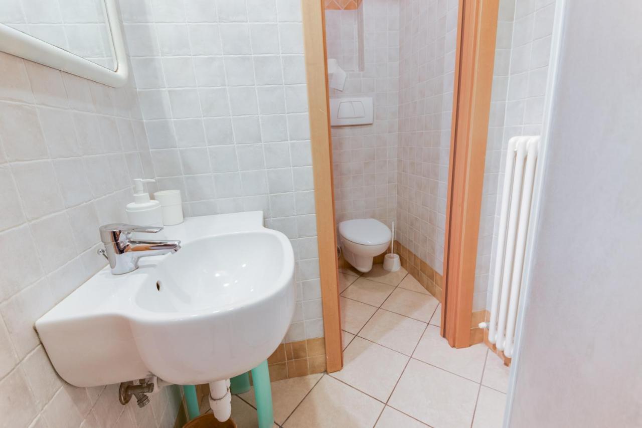 Appartement Romagnabnb Studio Mazzini à Forlì Extérieur photo
