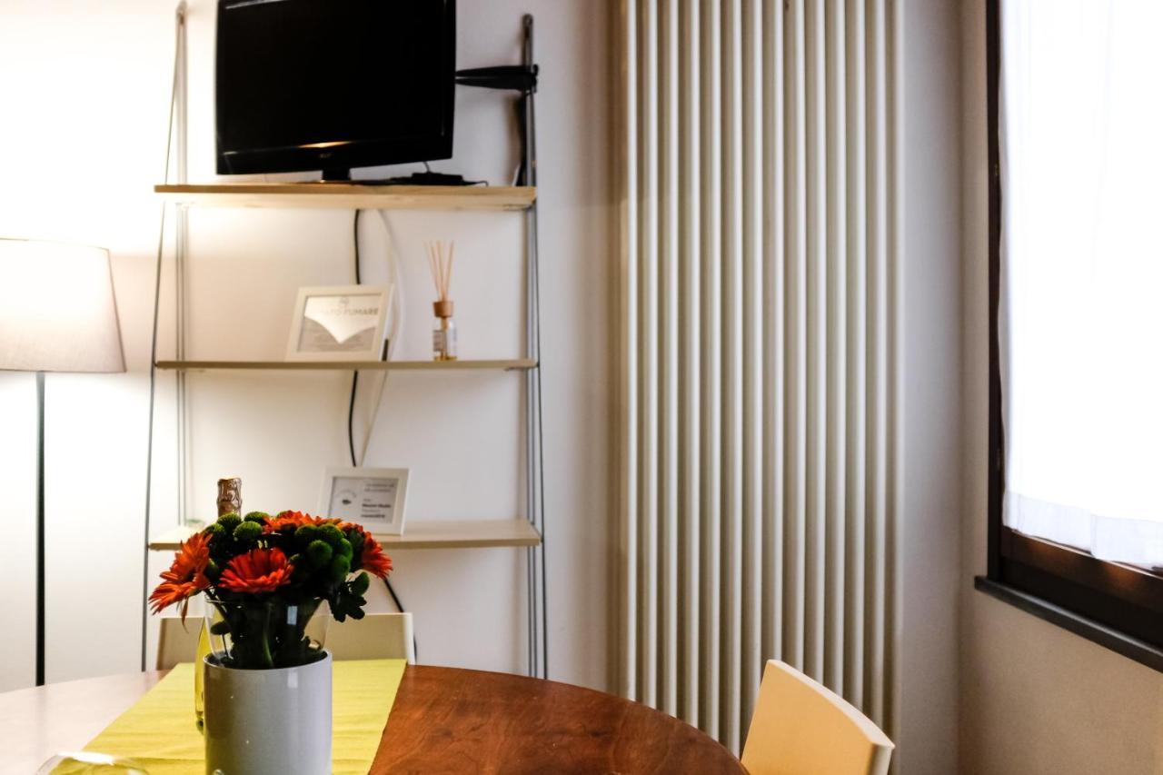 Appartement Romagnabnb Studio Mazzini à Forlì Extérieur photo