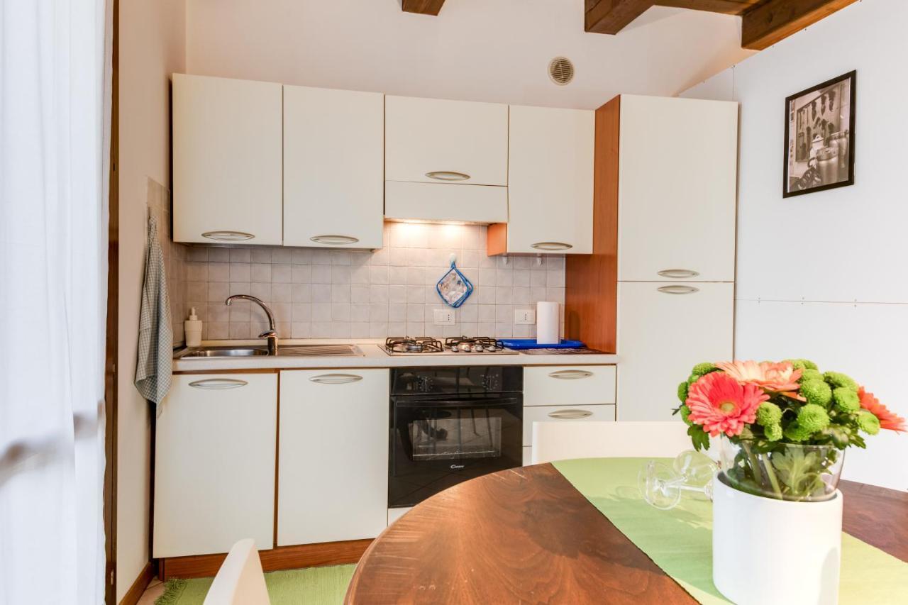 Appartement Romagnabnb Studio Mazzini à Forlì Extérieur photo