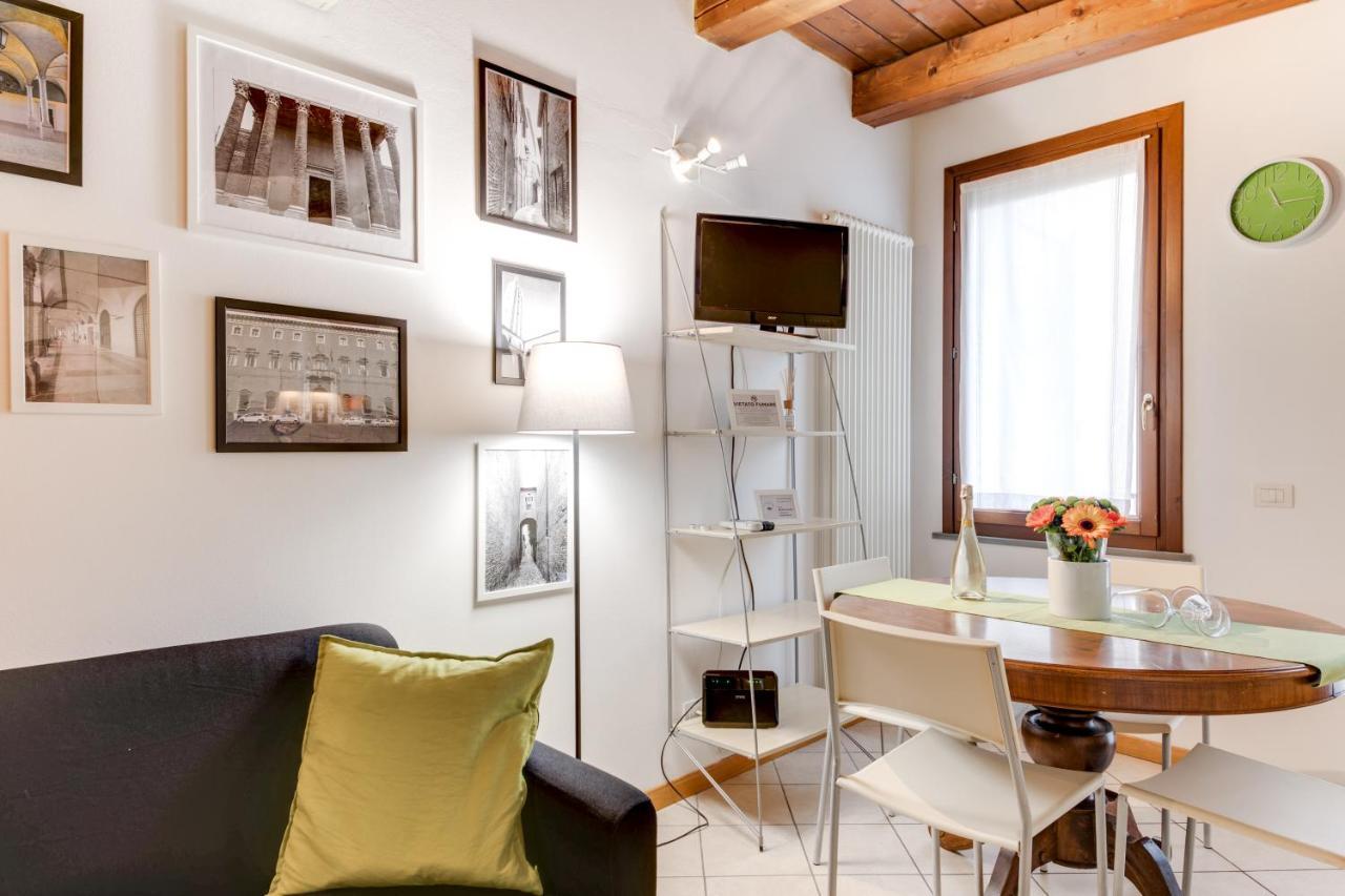 Appartement Romagnabnb Studio Mazzini à Forlì Extérieur photo